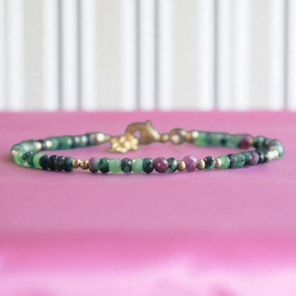 18k Gold Plated Ruby Zoisite Beaded Bracelet. New.